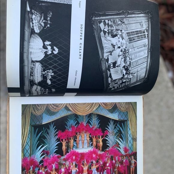 Vintage 1940’s 1950’s Folies Bergere Paris souvenir book & rubber pinup girl - Picture 7 of 16